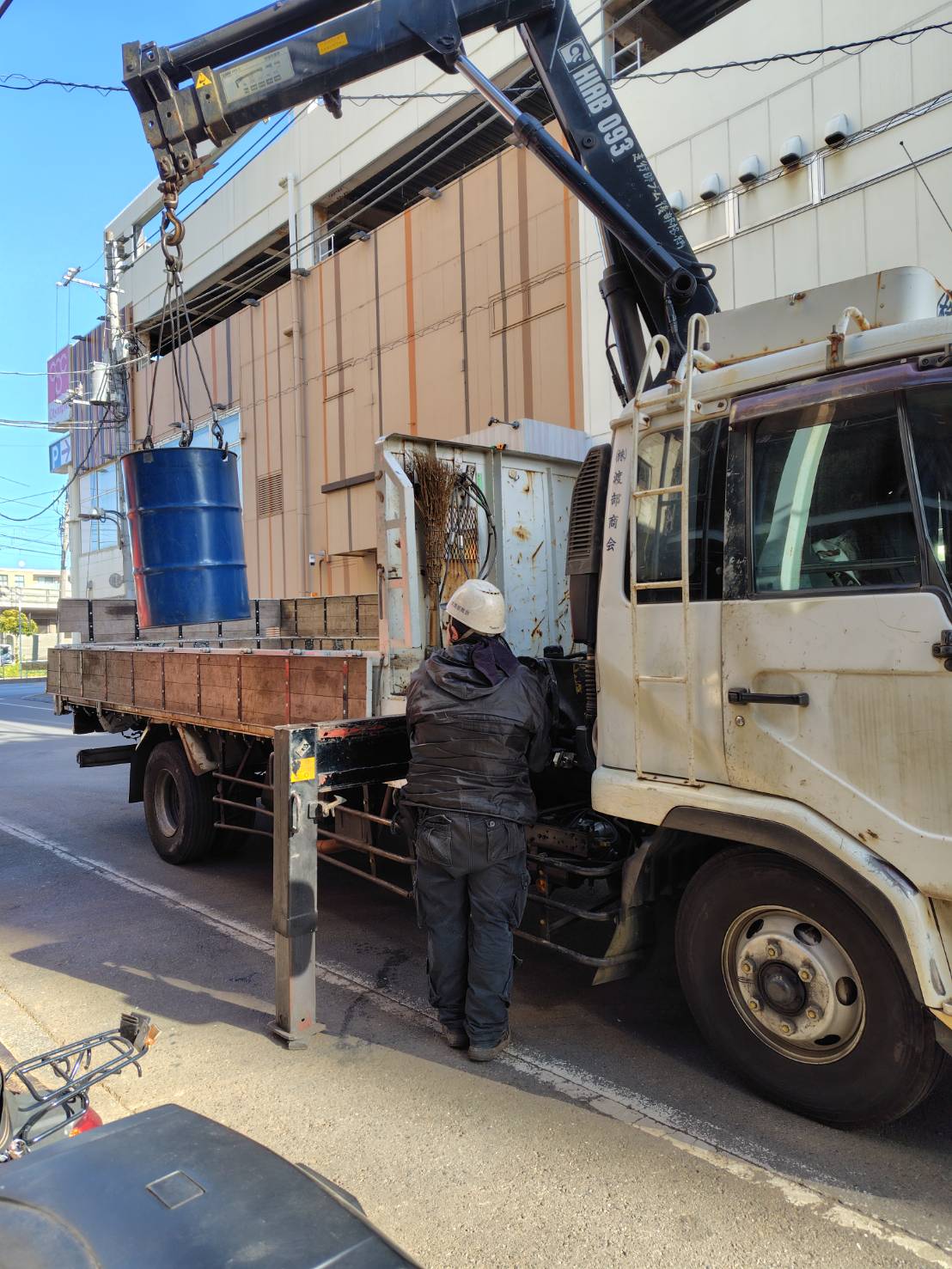 会社写真（クレーン）